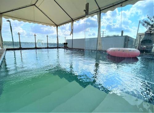 Manot House | I love sky
