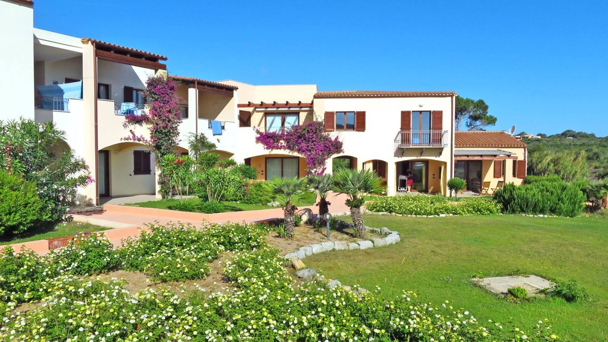 Porto Pozzo Apartment | I Mirti di Porto Pozzo (PPZ120) by Interhome