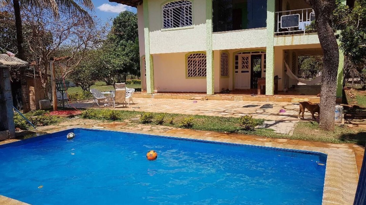 Valparaiso de Goias Cottage | I rent beautiful farm with swimming pools, barbecue and soccer field.