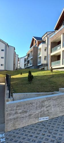 Cristian Apartment | İRiS