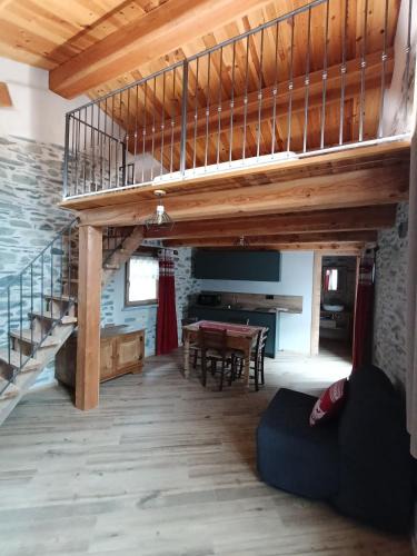 Crissolo Apartment | I Rododendri