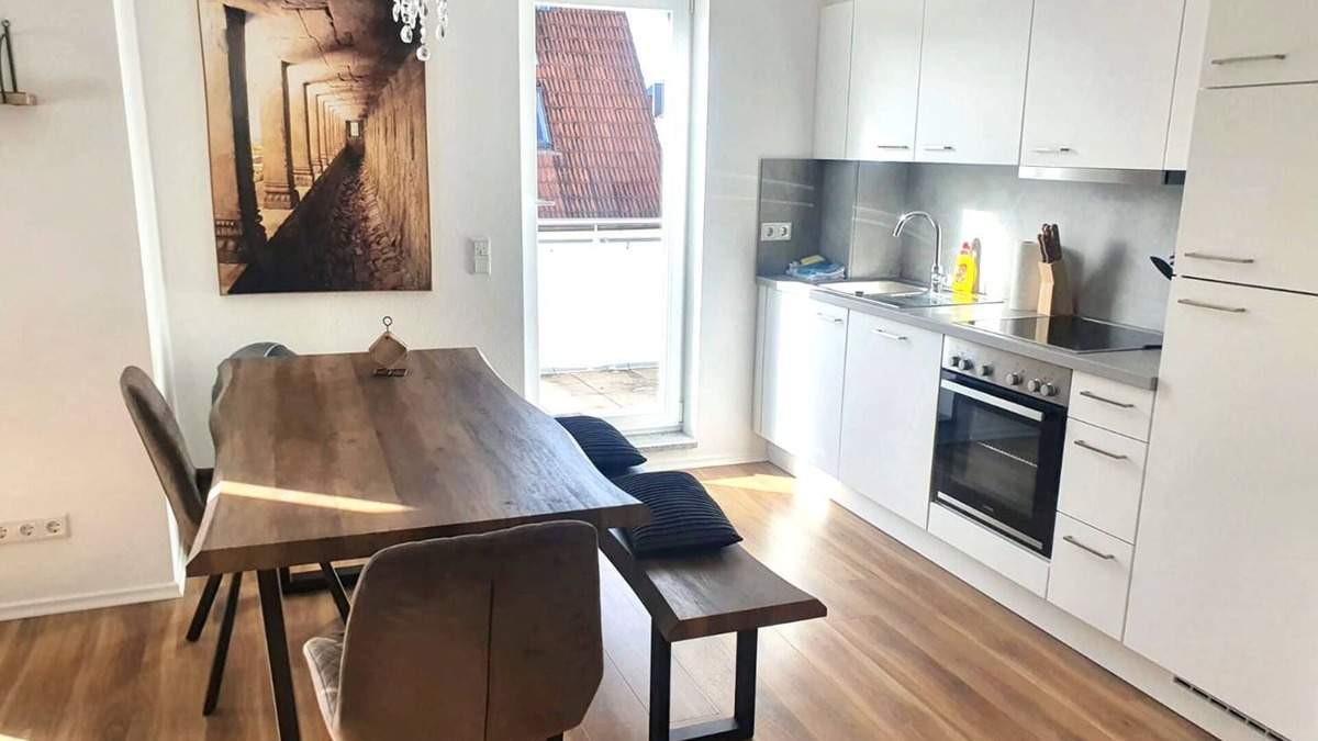Friedrichshofen-Hollerstauden Apartment | I05 - Geräumiges Apartment mit Balkon in Ingolstadt, 80qm, 2 Schlafzimmer, 1 Wohn-schlafzimmer, Max. 5 Personen