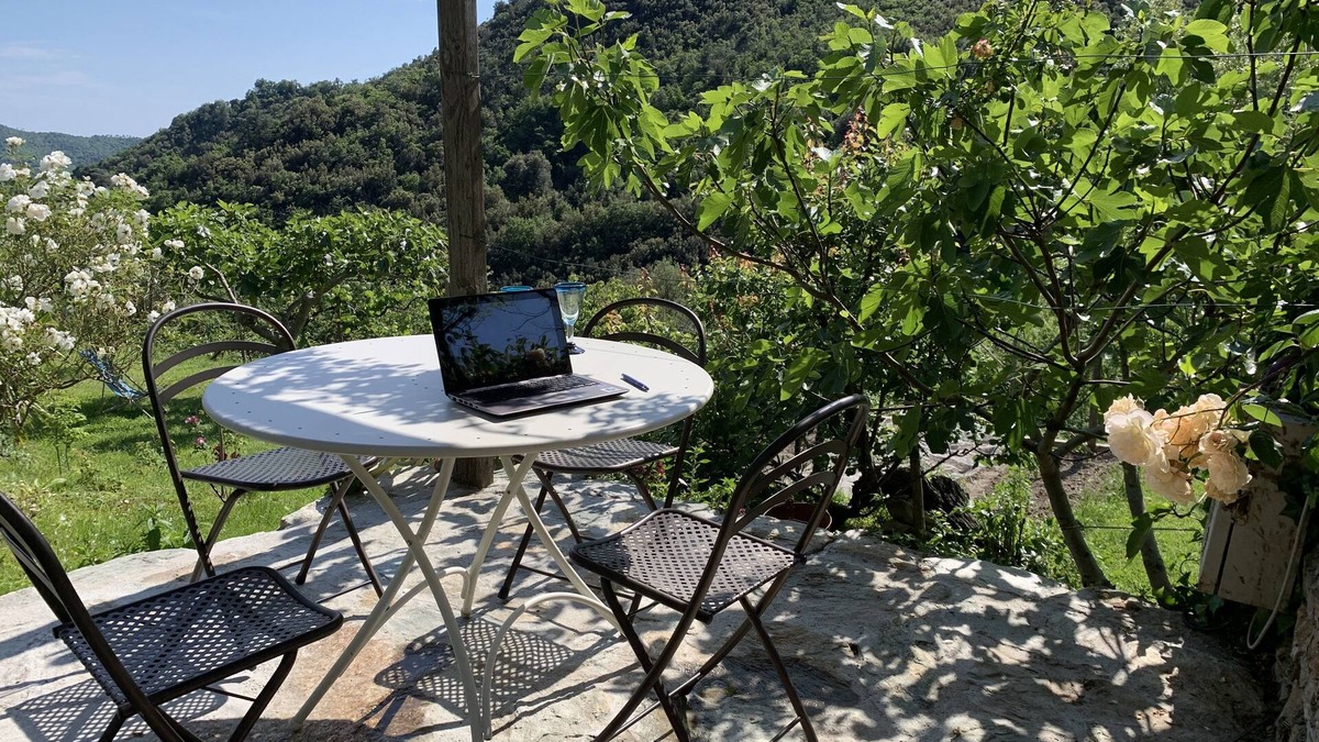 Calice Ligure Apartment | Iara – Relax nature and biking among olive trees and silence at Casa del Canto