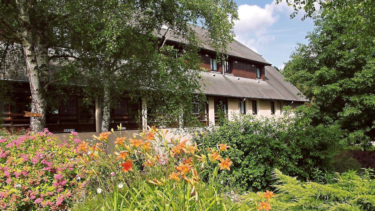 Egletons Hotel | ibis Egletons