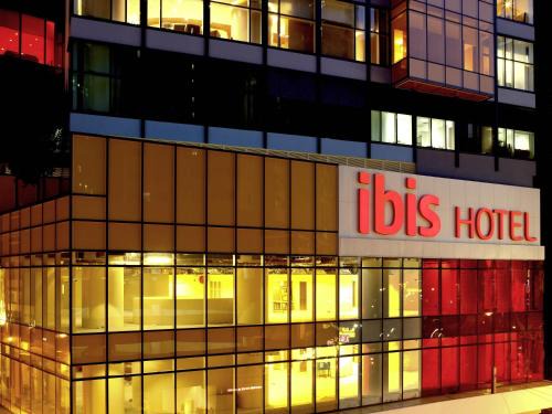 Sheung Wan Hotel | Ibis Hong Kong Central & Sheung Wan