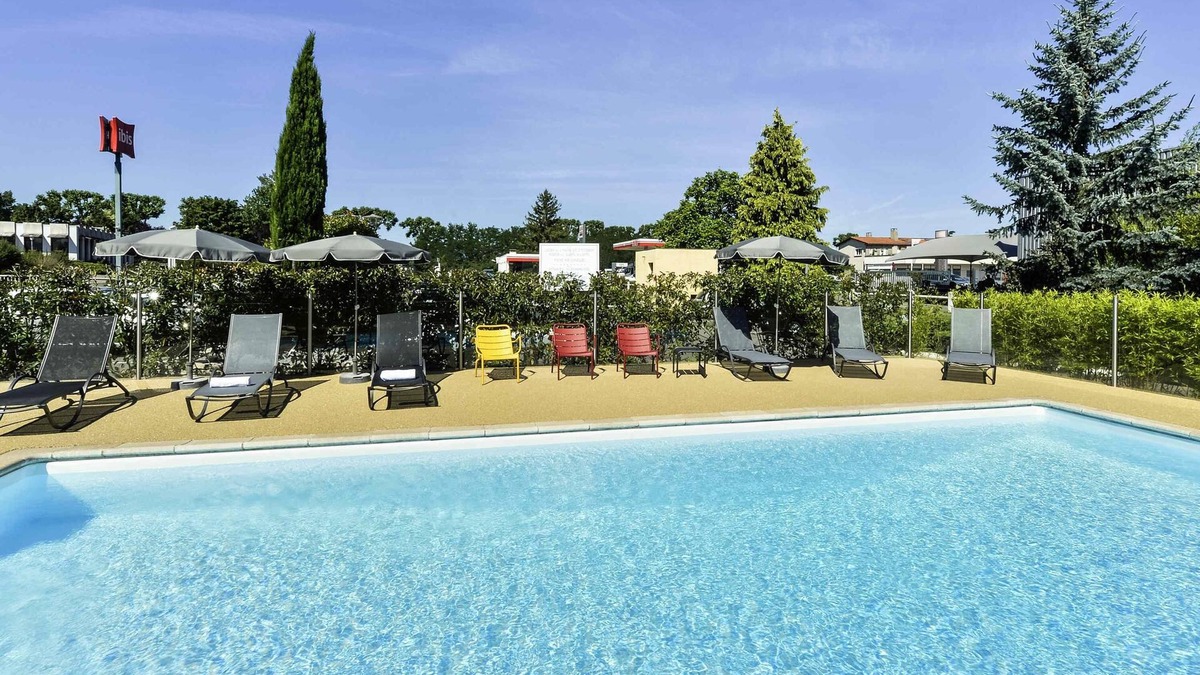 Le Coteau Hotel | ibis Roanne
