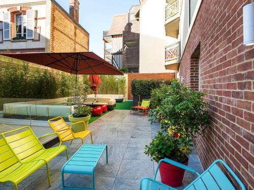 Deauville City Centre Hotel | ibis Styles Deauville Centre
