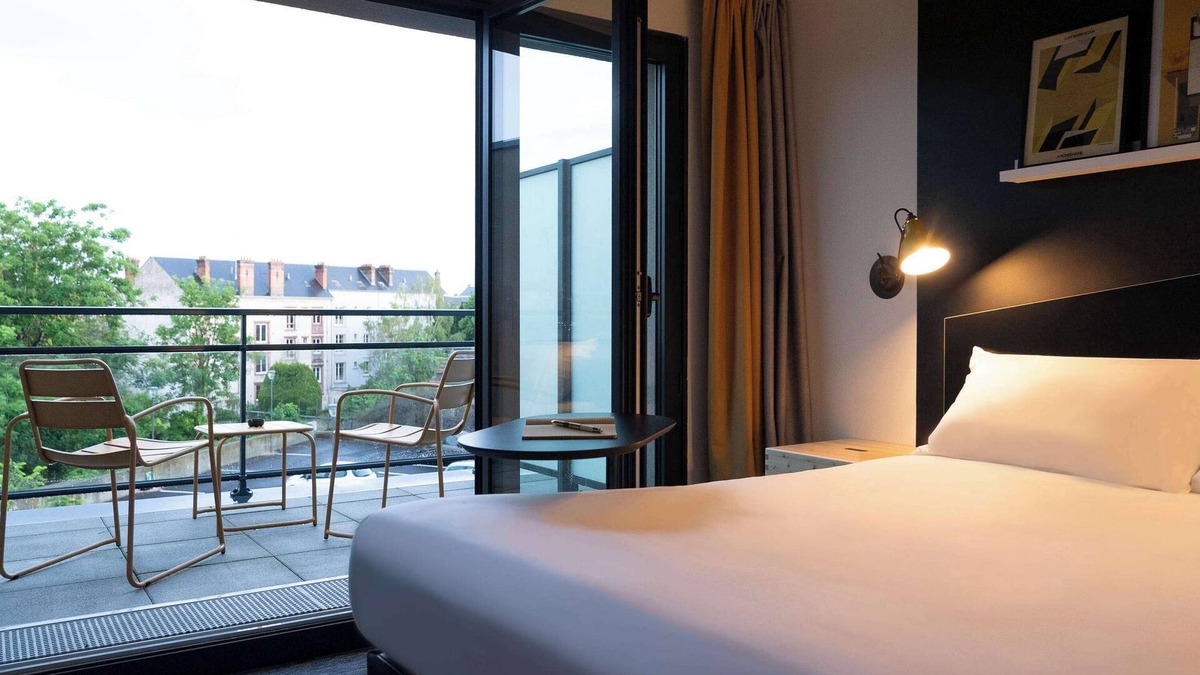 Dreux Hotel | Ibis Styles Dreux Centre Gare