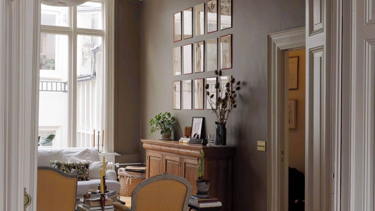 Canal Ring Apartment | Iconic 1632 Canal House (1900+ sq ft, Renovated)