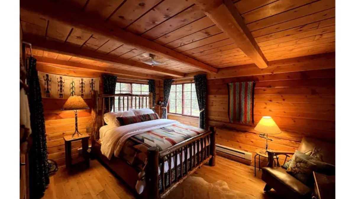 Nathrop Cabin | Iconic Log Cabin w/Wood Burning Hot Tub & Views