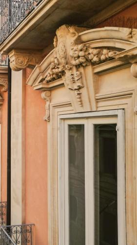 Ortigia Apartment | Iconic Ortigia Residence - CarAccess PrimeLocation DiningGuide