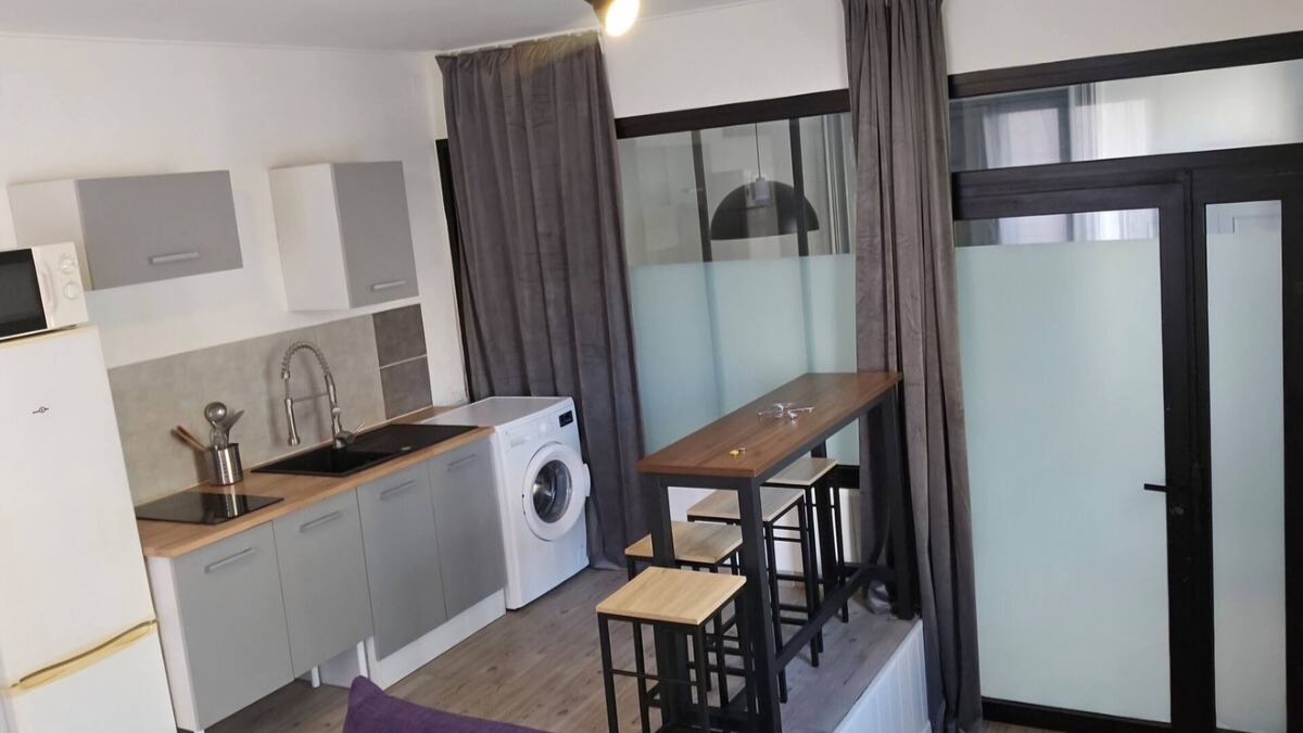 Sauvian Apartment | Idéal Couple et 2 Enfants. bel Appartement a 6 km de la Plage