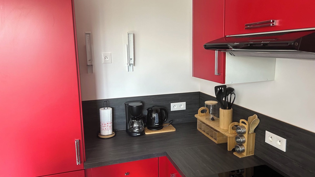 Trappes Apartment | Idéalement Placé de Nombreux Sites des JO aux Alentours. Appartement Récent