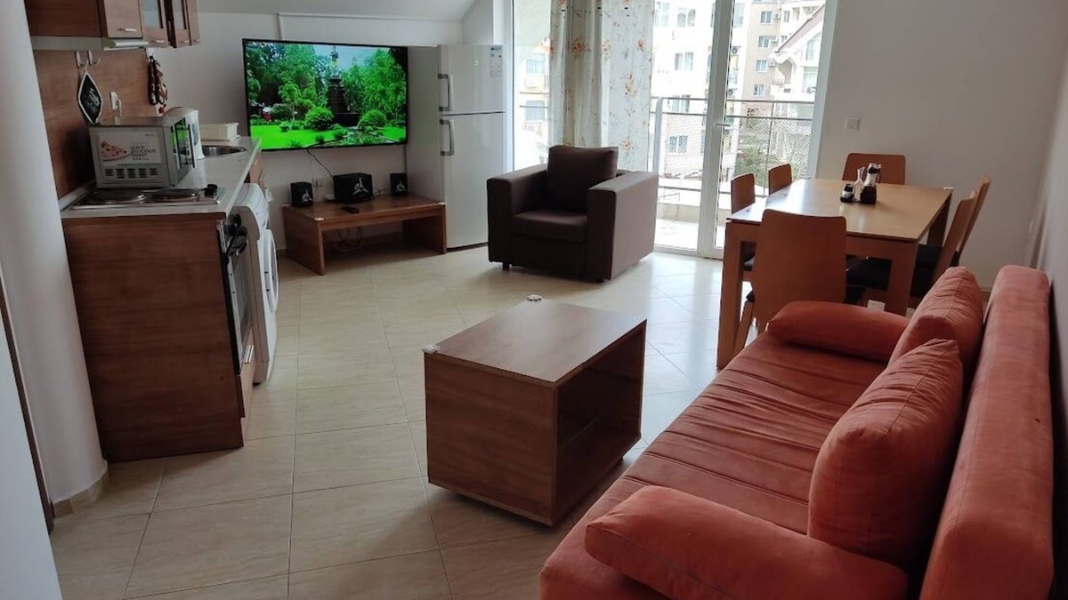 Sunny Beach Apartment | Ideal 3-bed apart. for families closed to the Beach