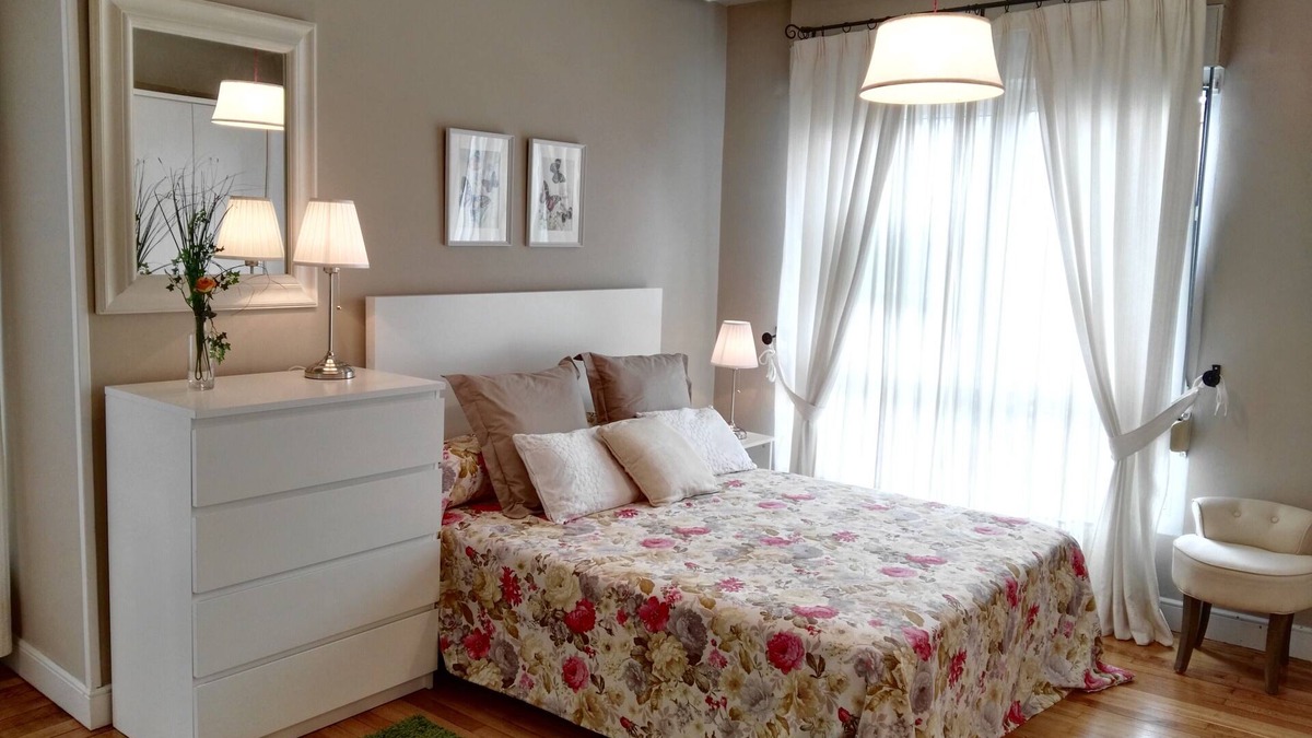 Algorta Apartment | Ideal families. Wifi, bus at the door, area without OTA, beach nearby