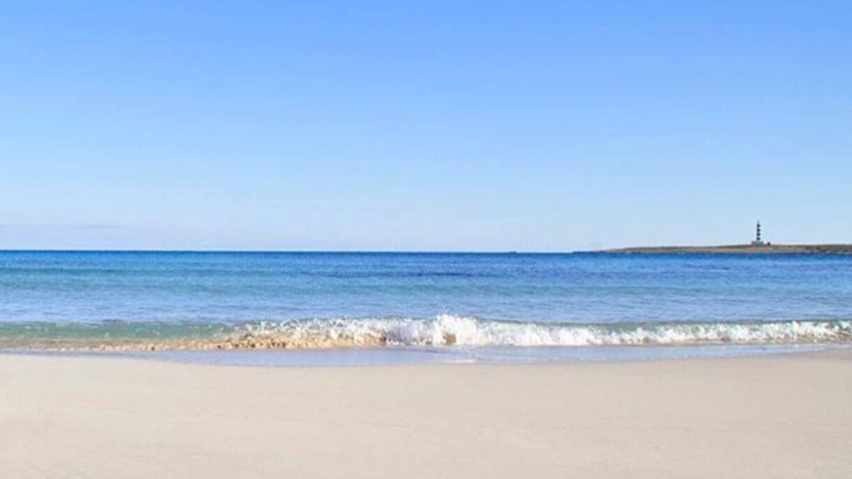 Punta Prima House | Ideal family home, 100 m walk from the beach, all shops and activities.