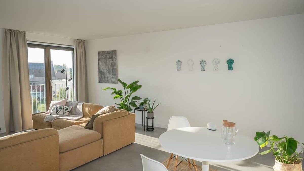 Zwijnaarde Apartment | Ideal Family Retreat in Ghent