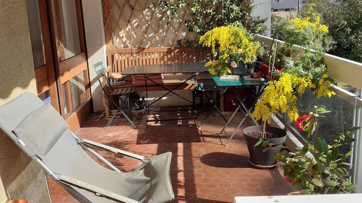 Le Tholonet Apartment | Ideal festivaliers, 110m2, downtown, large garden terrace, to the south