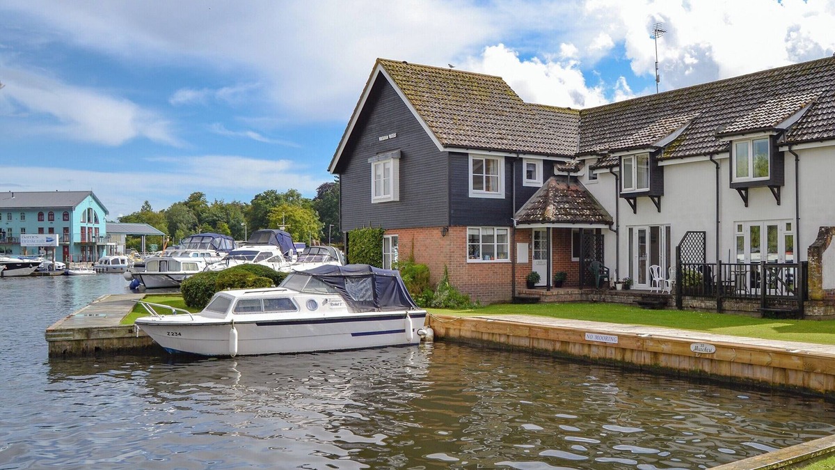 Wroxham Cottage | Ideal for a couple or small family wishing to discover the Norfolk Broads.