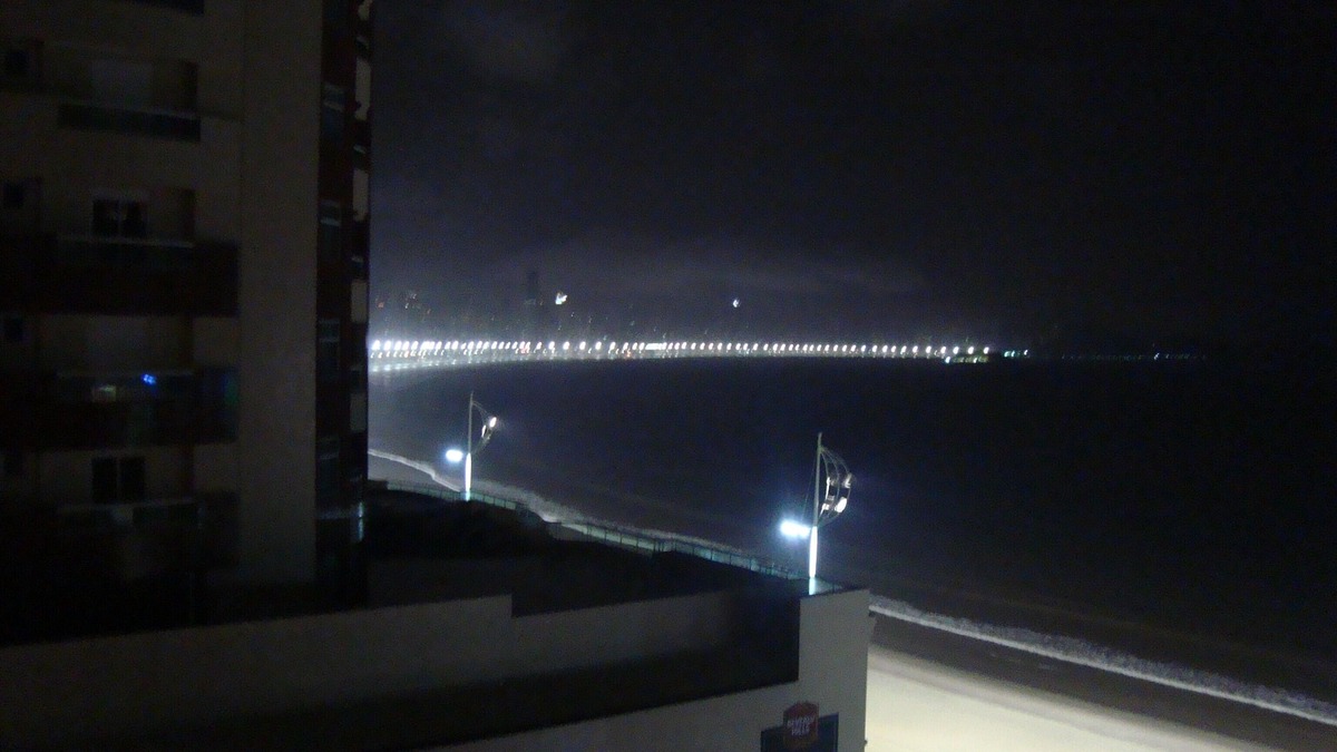Centro Apartment | Ideal for Families in Barra Sul, Oceanfront - 2 garages Pets are welcome.