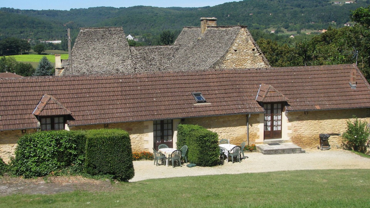 Montignac House | Ideal for family stays