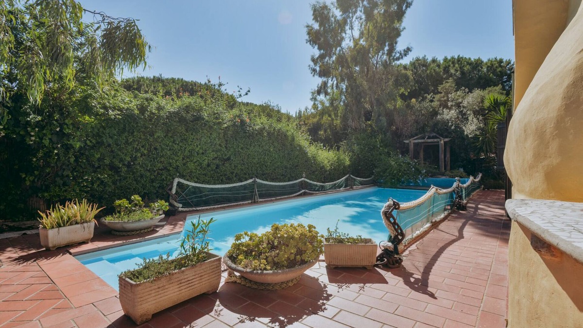 San Pietro a Mare Villa | Ideal for groups walking distance from beach