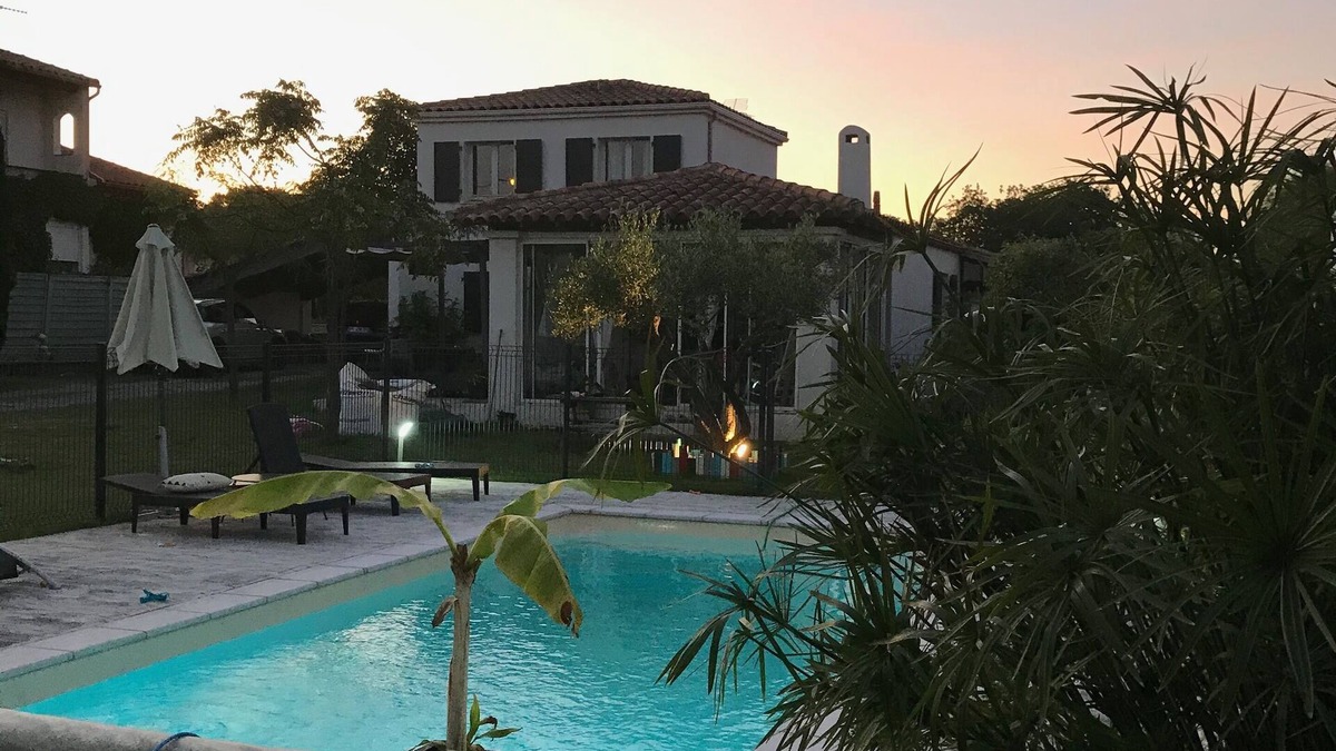 Saint-Genies-de-Malgoires Villa | Ideal family villa with swimming pool and pool house, for a cozy holiday