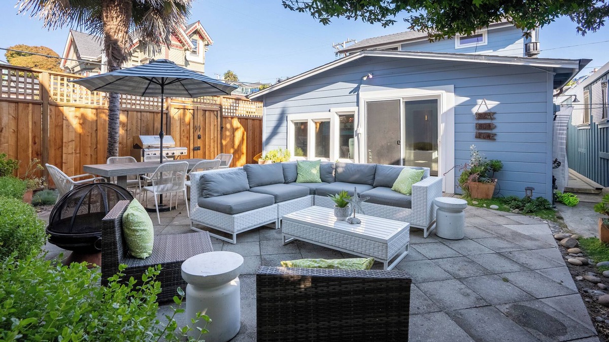 Capitola House | IDEAL LOCATION! Steps 2 Beach,Shops,Dining/Great Yard 4 BBQ