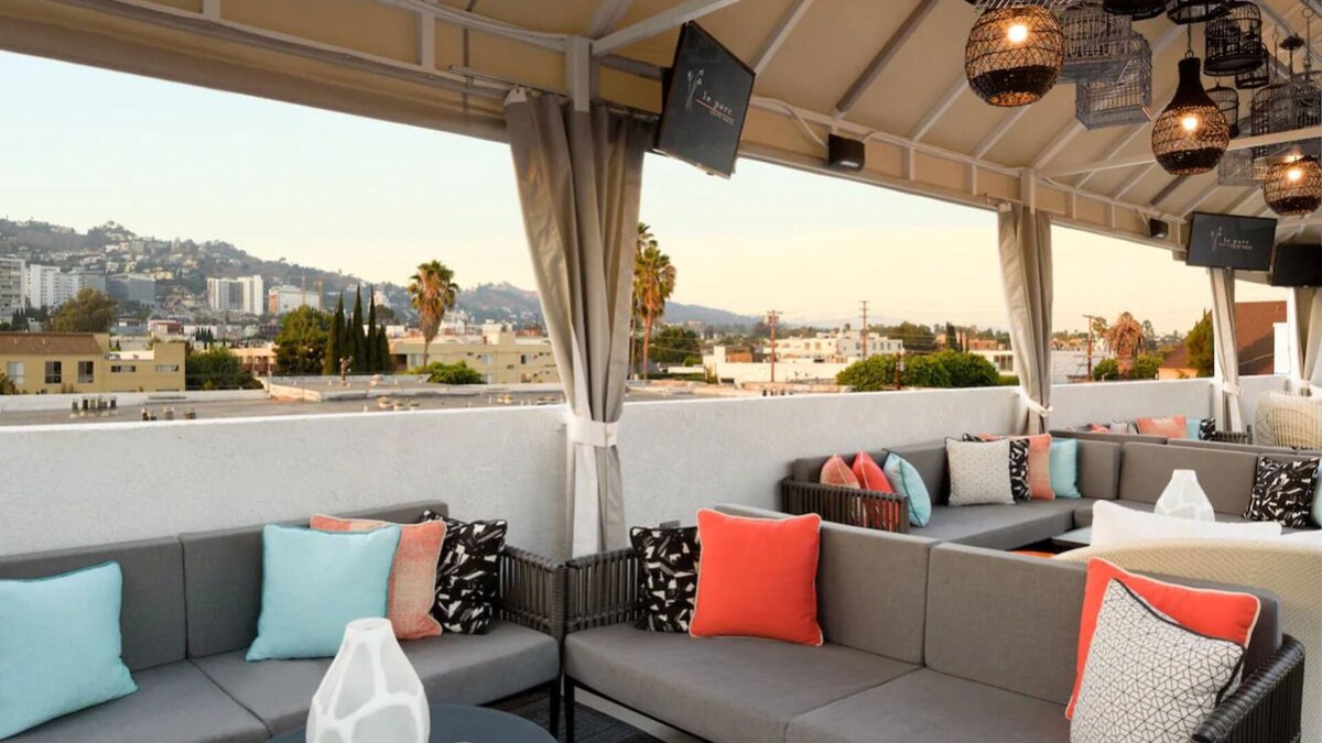 Tri-West Hotel | Ideal Mix of Comfort and Value! Outdoor Pool, Pet-friendly Property, Sauna!