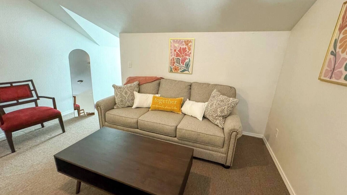 Waynesville Apartment | Ideal Retreat Near Ft. Wood!