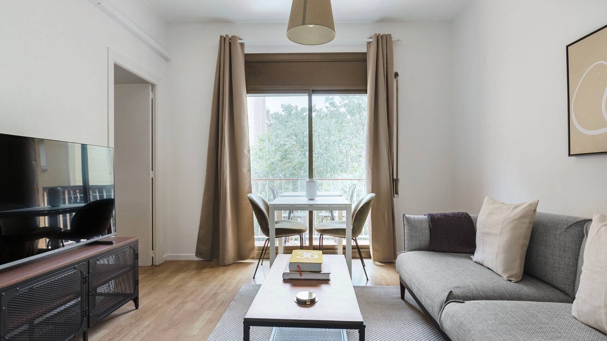 Sarria Apartment | Ideal Sarrià 3BR, Furnished w/Balcony, by Blueground