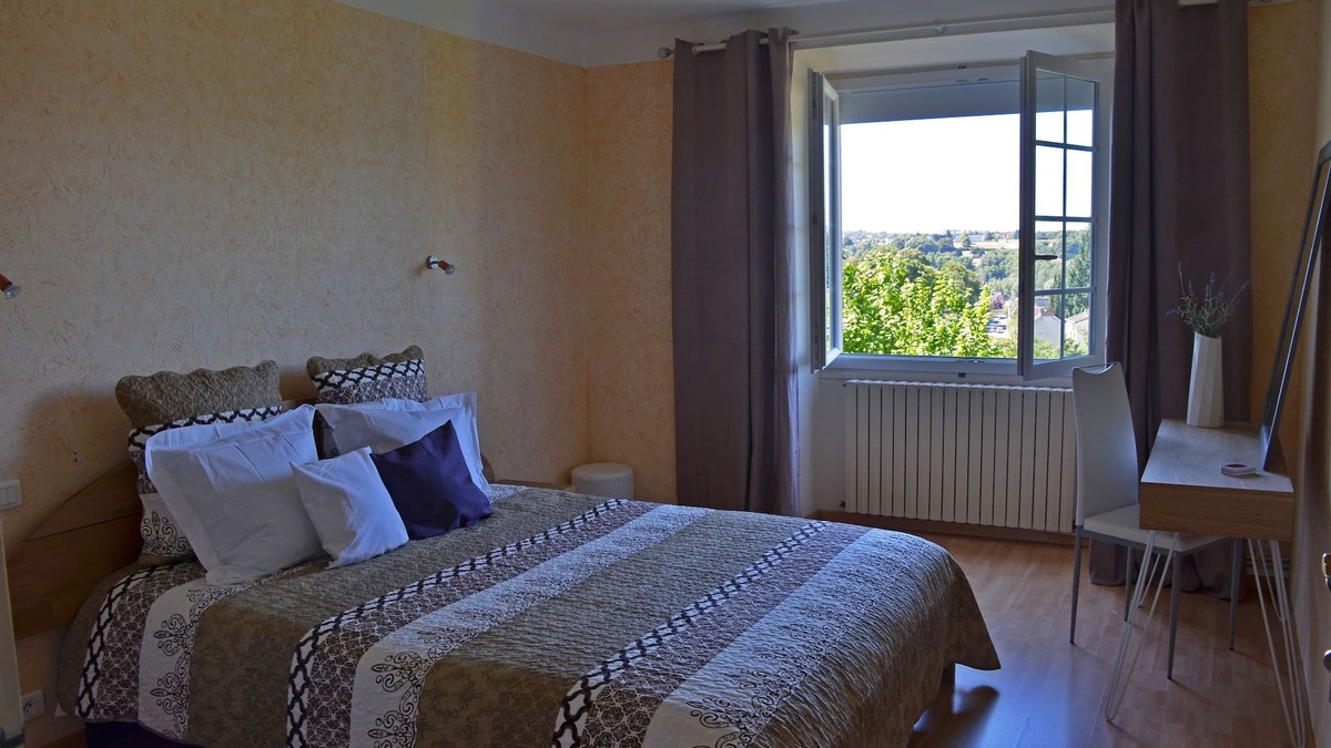 Saint-Marcel House | Ideal weekend getaway in real France (Loire Valley region) - (3 bedroom)