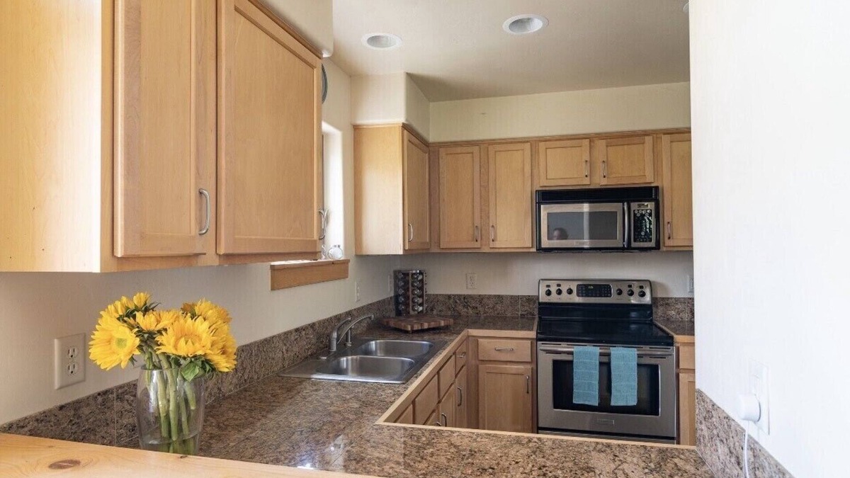 Winter Park House | Ideal Winter Park Retreat – Ski, and Relax! New Listing - 6 Yr STR Hosted Home