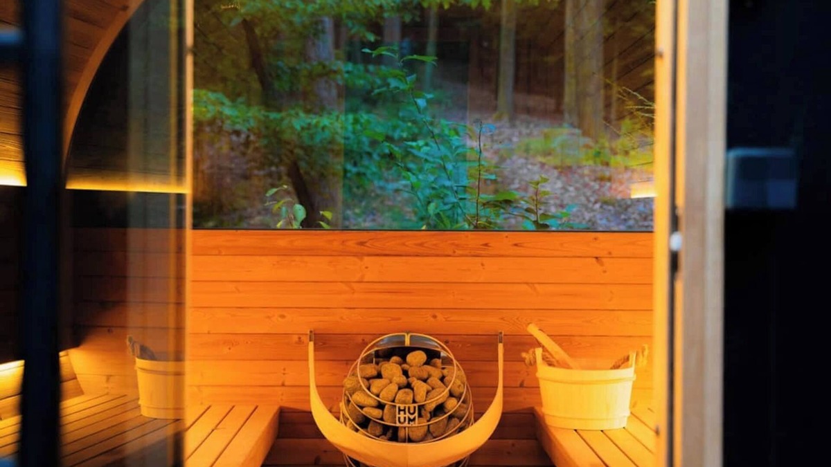 South Bloomingville Villa | Idyll Reserve 1 | The South - sauna, hot tub, EV charger