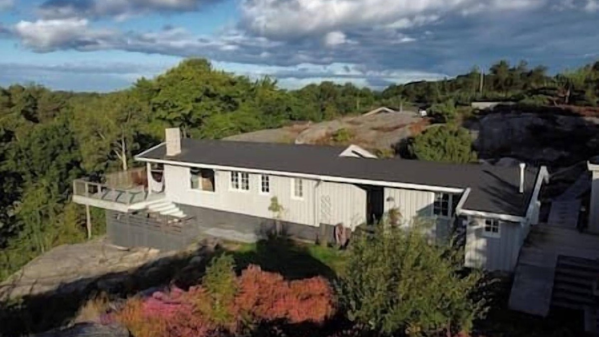 Lillesand House | Idyllic Cabin in Lillesand/fantastic ocean view