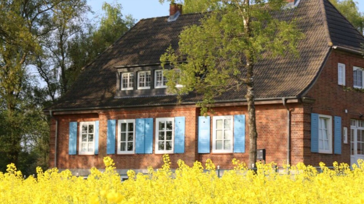 Ahrensbok Apartment | Idyllic country house, quiet location, family friendly, near the Baltic Sea.