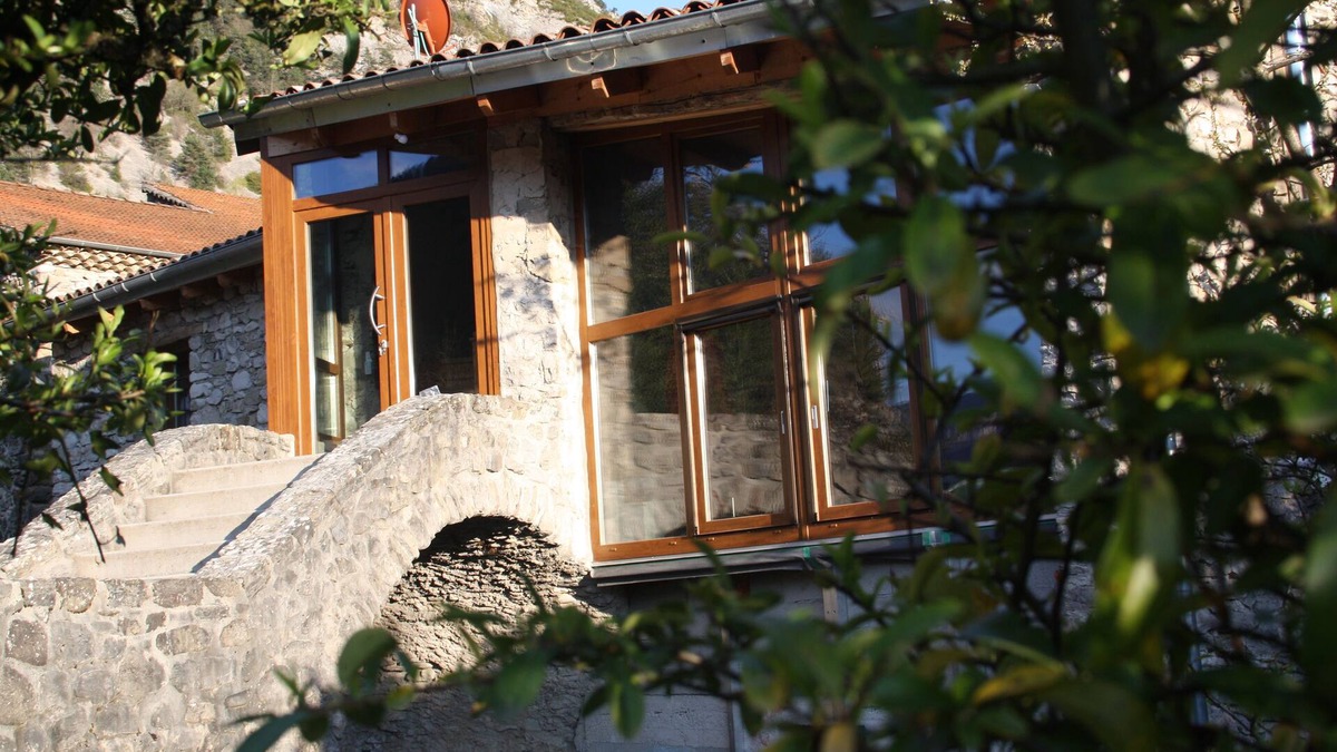 Treschenu-Creyers Cottage | Idyllic, family-friendly vacation home with sauna by the river in the mountains