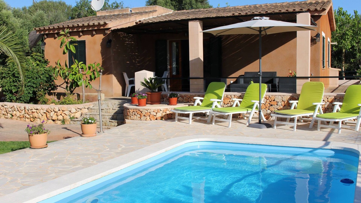 Manacor House | Idyllic finca vacation, private pool, great views & tranquility! + Large barbecue house