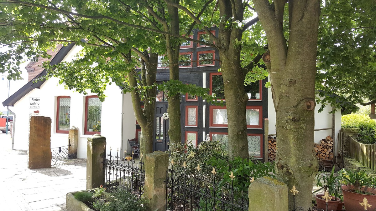 Munchehagen House | Idyllic half-timbered house OT Münchehagen