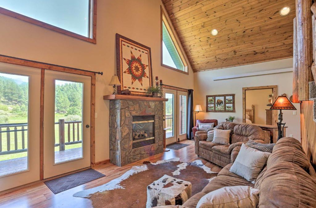 Hill City House | Idyllic Hill City Home - Hike, Bike and ATV!