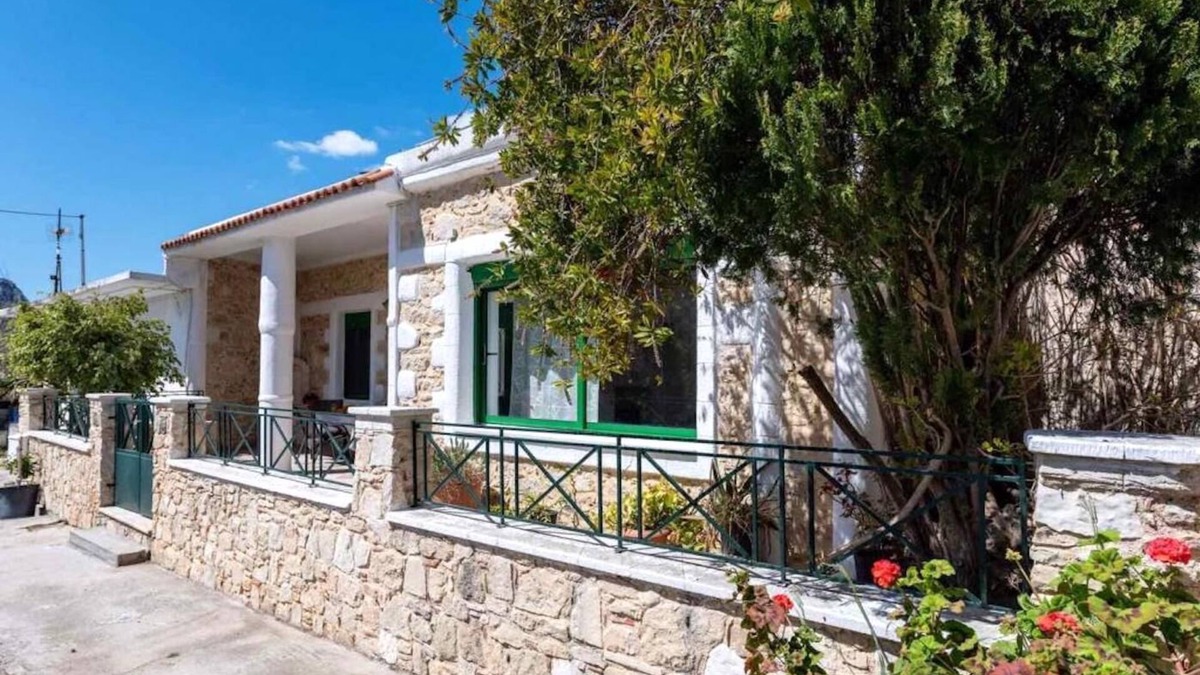 Episkopi House | Idyllic holiday home awaits you for an authentic Cretan vacation!