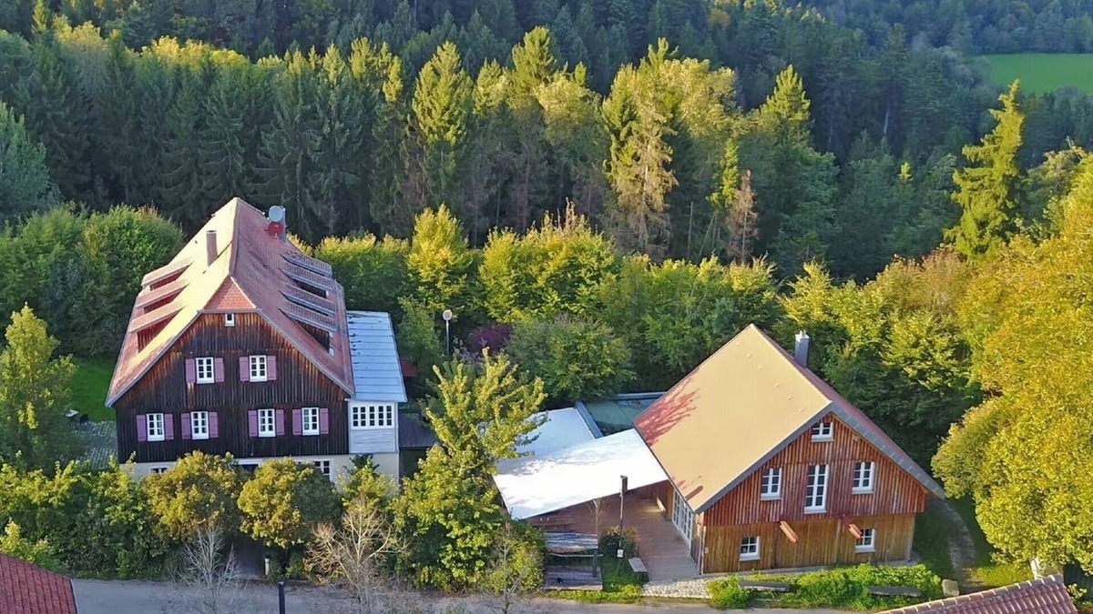 Sulzbach-Laufen House | Idyllic house with lots of extras in a beautiful natural setting