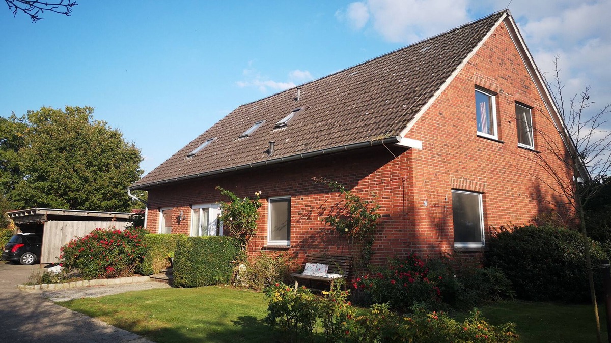 Wardenburg Apartment | Idyllic, rural residential location with charming views of the countryside