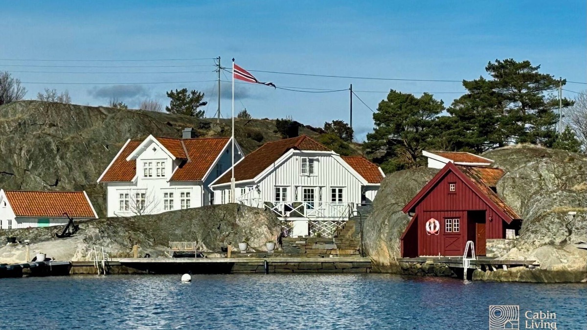 Lillesand House | Idyllic seaside cabin w/sauna & private dock