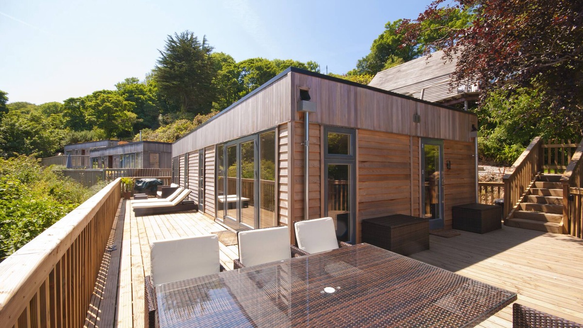 St. Agnes Cabin | Idyllic Setting On Valley Side 500yds To The Beach