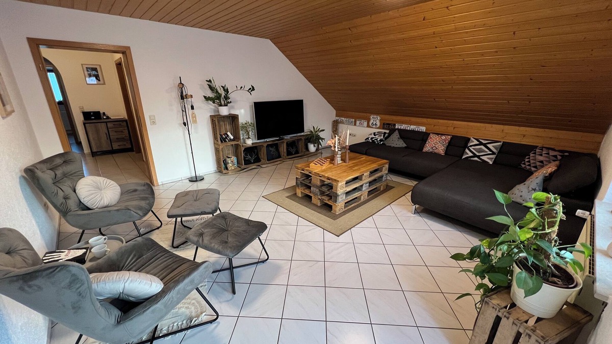 Weilheim Apartment | Idyllic vacation paradise on the Haselbach - your perfect vacation destination.