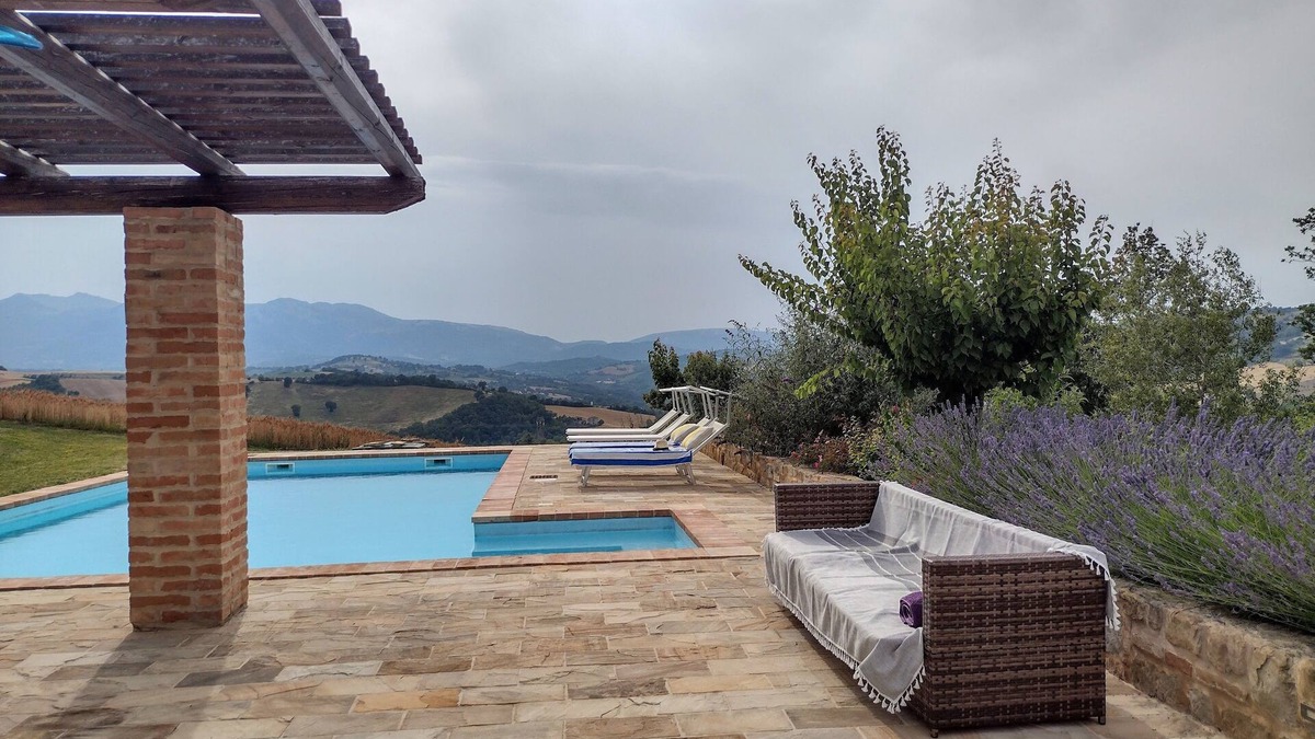 Monte San Martino Villa | Idyllic Villa , Magnificent Views, Stunning location, Pool,