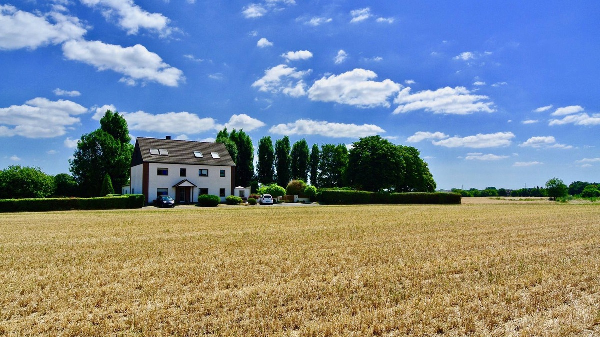 Rottgersbach House | Idyllically located country house with terrace, parking andnattention to detail