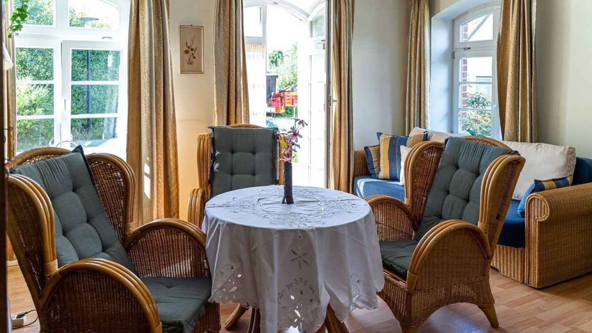 Putnitz Apartment | Igelburg - Pütnitz Castle - Canoe special from 4 nights (Jan 06 to April 29)