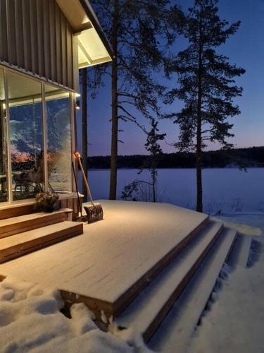 Leppavirta Villa | Ihana järvenranta mökki. Cottage by the lake.